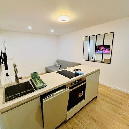 Joli Appartement Renove Incluant Parking A 10 Min De Paris 楠泰尔 外观 照片